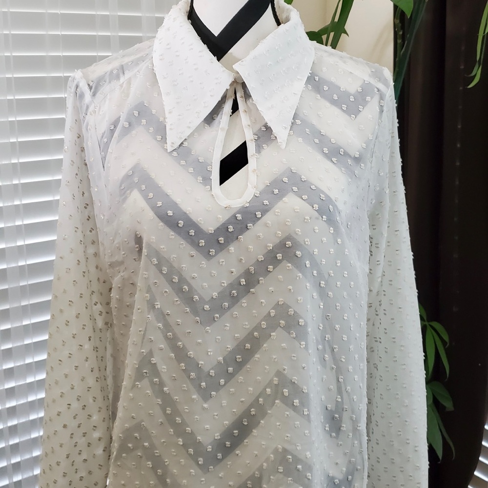 Ladies Top By Glamorous Sale